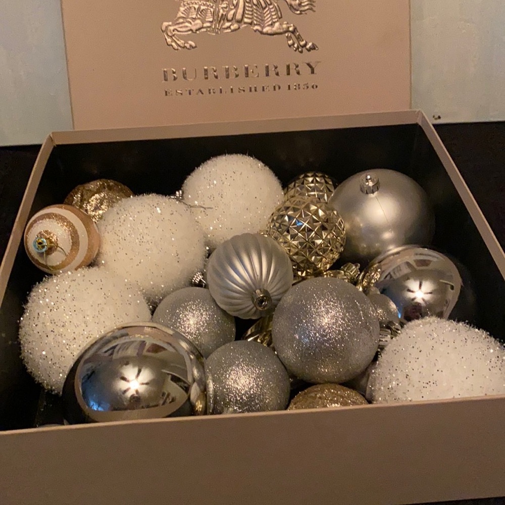 Assorted Christmas balls